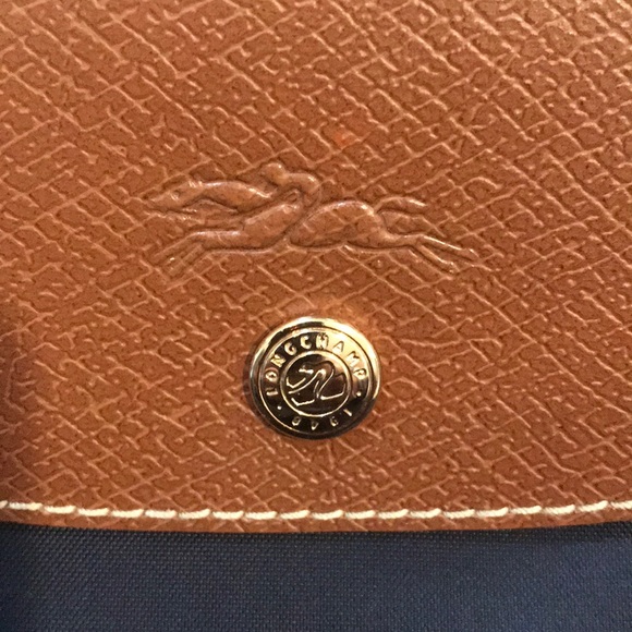 Longchamp - Picture 2 of 5